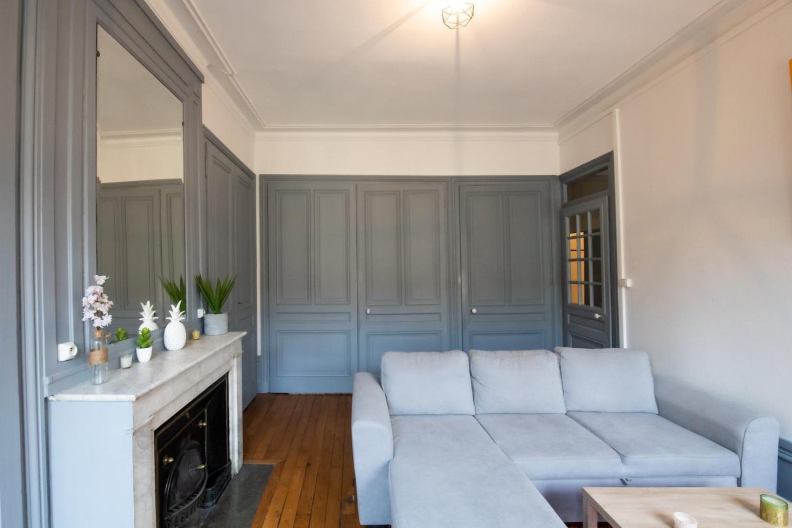 Le Vendome - Bel Appartement Proche Centre Ville リヨン エクステリア 写真